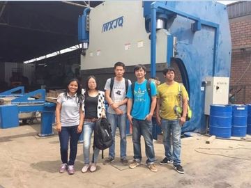 Προσαρμοσμένο High Mast CNC Folder Bender με πλήρως αυτόματο επίπεδο και μέγιστο πάχος κάμψης 6mm 600mm Back Gauge Range