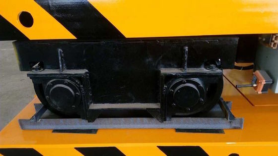 Hydraulic Lifting Rail Transfer Trolley Motorized Transfer Trolley with 300 mm Lifting Stroke and 10 Ton Rated Load for Precise Docking Control